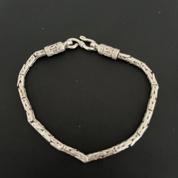 2 Silver Mexican Bracelets - Picture 2 of 3